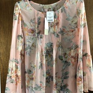 WOMENS BRAND NEW FLOWY FLORAL TOP